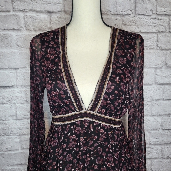 Ecote Dress Black Sheer Maroon Floral Print Split Long Sleeve V Neck Maxi Size S - Picture 4 of 12